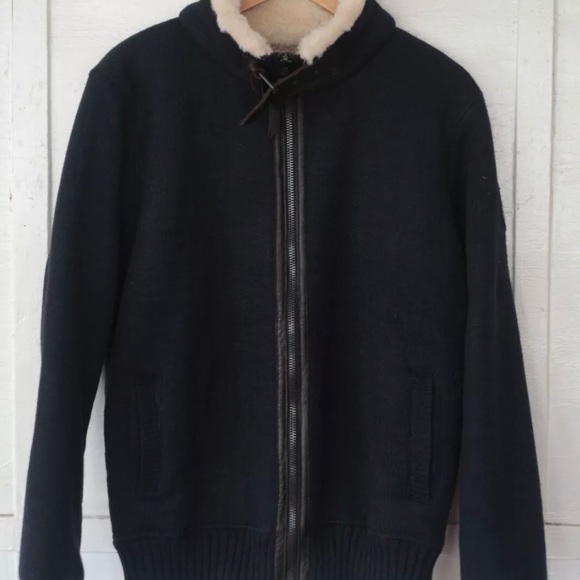 Schott NYC Sherpa Sweater Jacket. - Picture 9 of 10